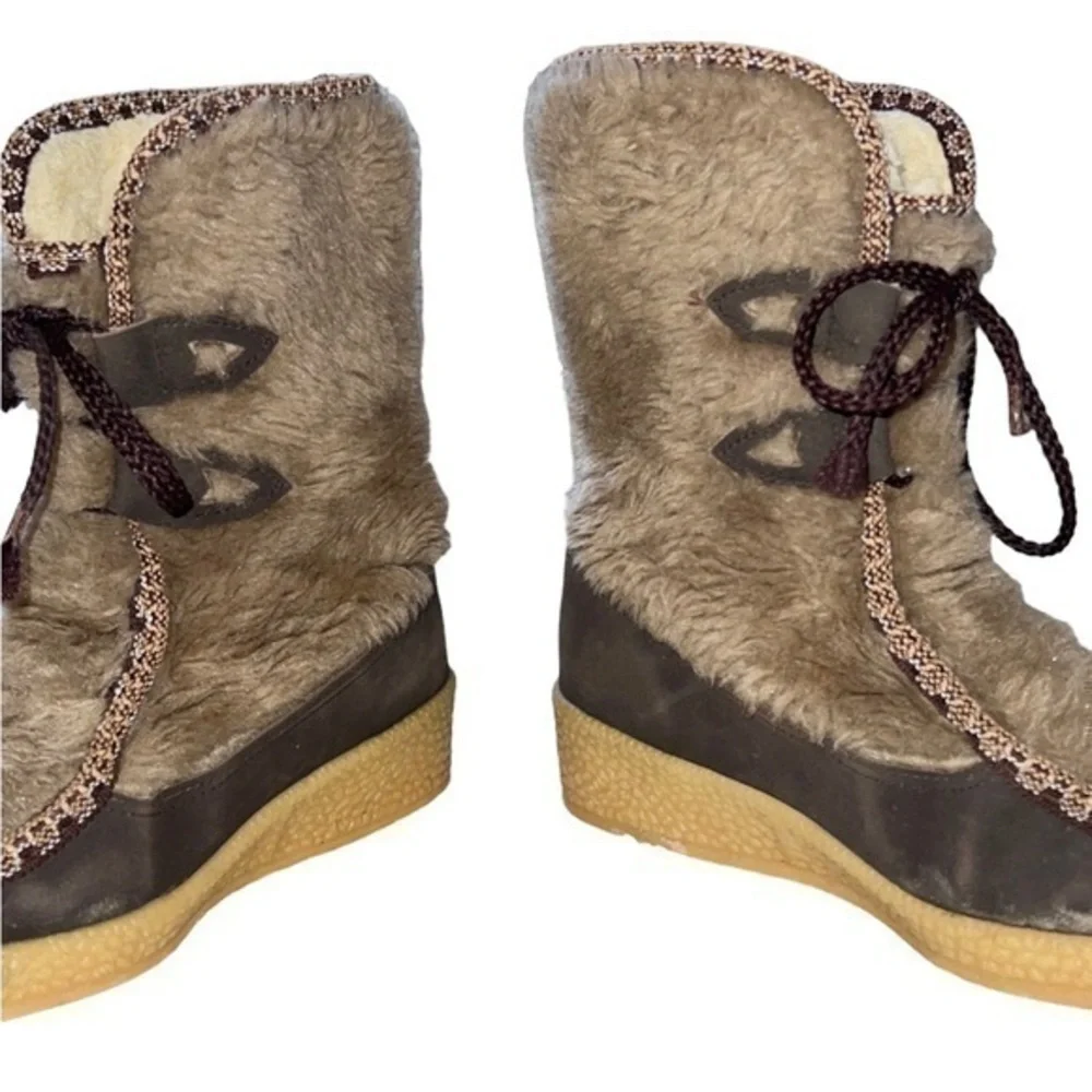 Snowland Vintage Lace‎ Up Mid-Calf Winter Boots